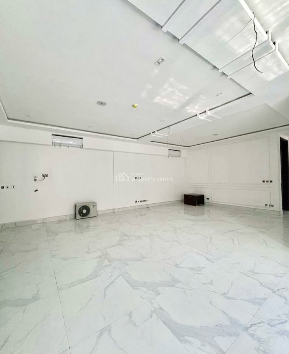 Spacious 3-bedroom Apartment with a Bq and Panoramic Views of Lekki, Ikoyi, Lagos, Flat / Apartment for Sale