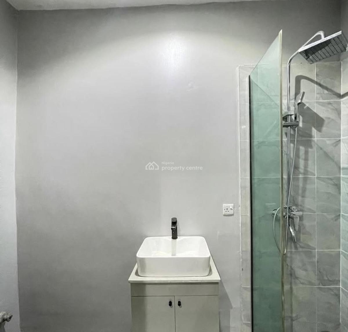 Fully Furnished 4 Bedroom Maisonette, Lekki Phase 1, Lekki Phase 1, Lekki, Lagos, Flat / Apartment for Rent