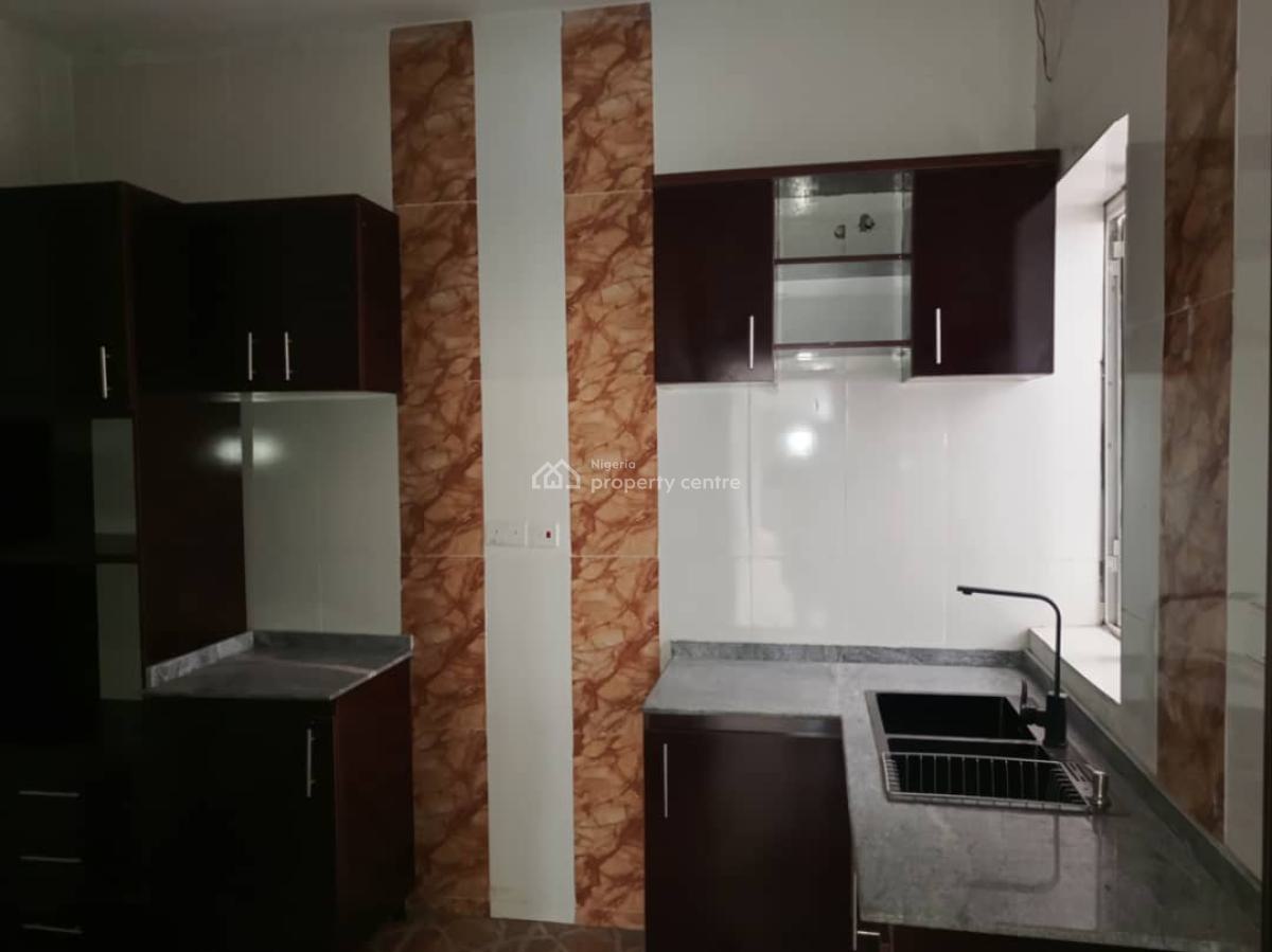 6 Units of 4 Bed Terrace + Bq, Guzape District, Abuja, Terraced Duplex for Rent