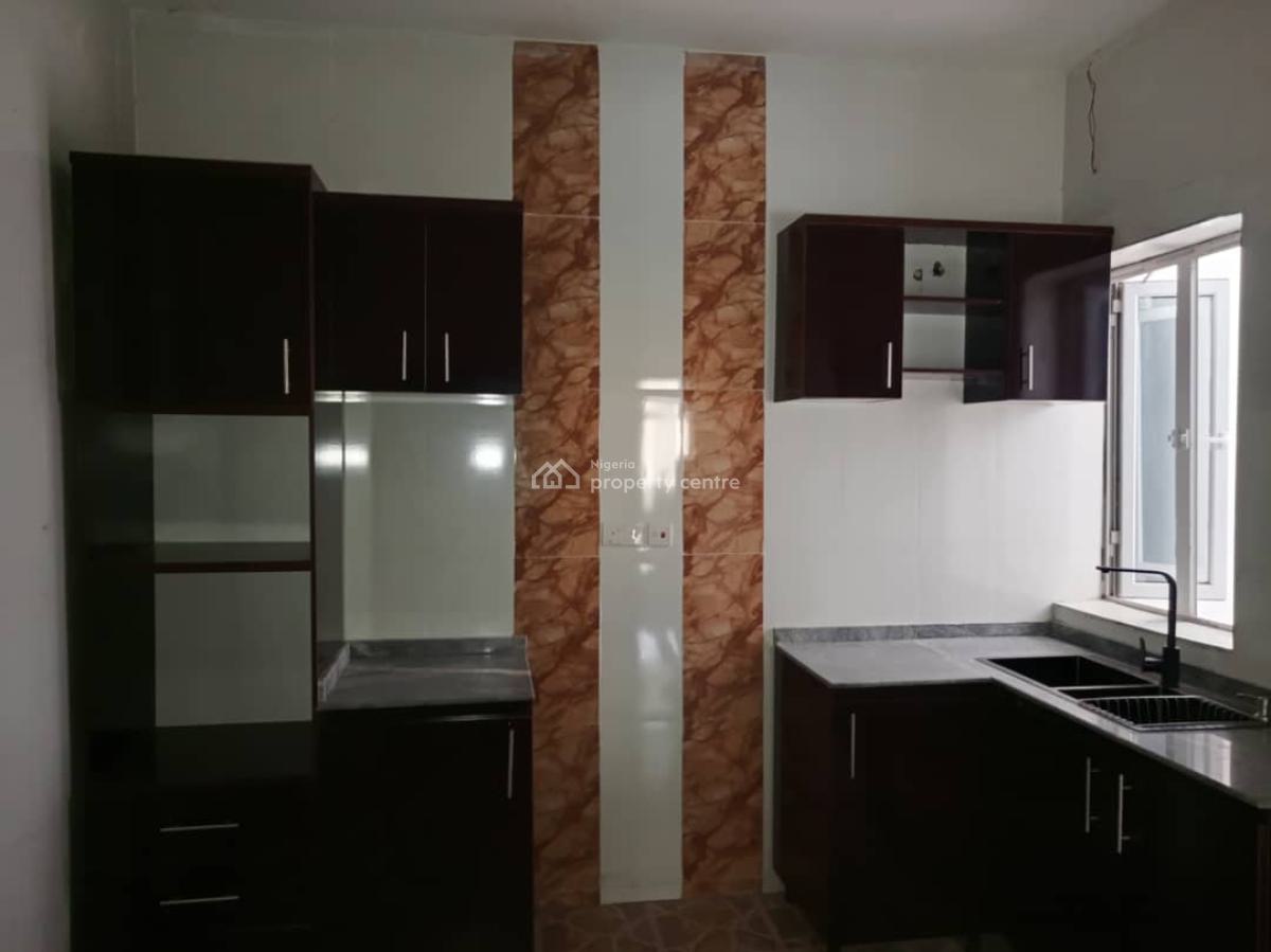 6 Units of 4 Bed Terrace + Bq, Guzape District, Abuja, Terraced Duplex for Rent