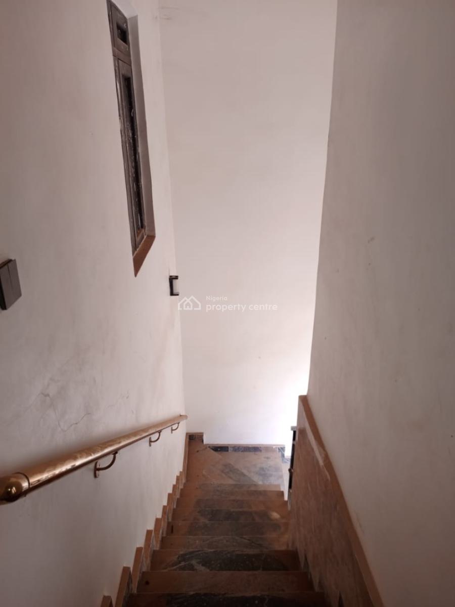 Brand New 3 Bedroom Apartment, Lugbe District, Abuja, Flat / Apartment for Rent