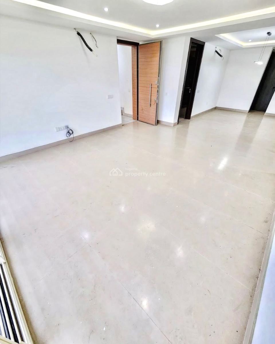 Beautiful 3br Apartment in Lekki Phase 1, Lekki Phase 1, Lekki, Lagos, Flat / Apartment for Sale