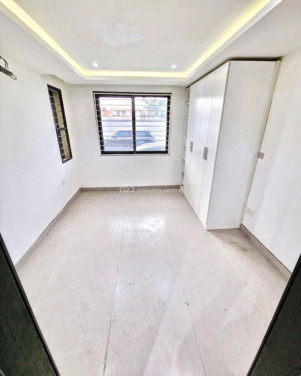 Beautiful 3br Apartment in Lekki Phase 1, Lekki Phase 1, Lekki, Lagos, Flat / Apartment for Sale