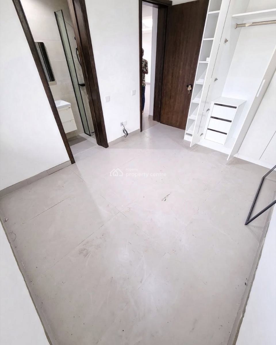 Beautiful 3br Apartment in Lekki Phase 1, Lekki Phase 1, Lekki, Lagos, Flat / Apartment for Sale