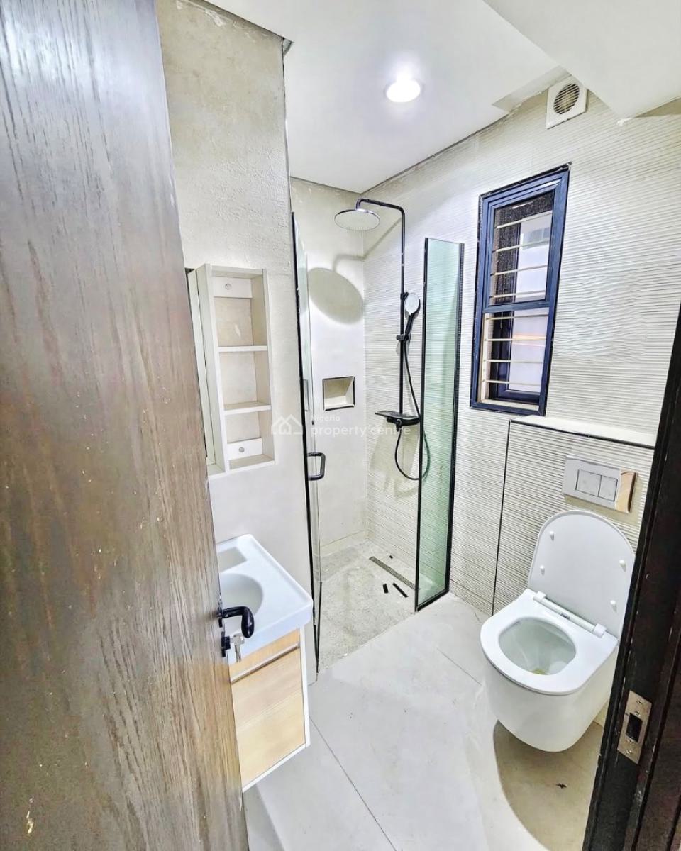 Beautiful 3br Apartment in Lekki Phase 1, Lekki Phase 1, Lekki, Lagos, Flat / Apartment for Sale