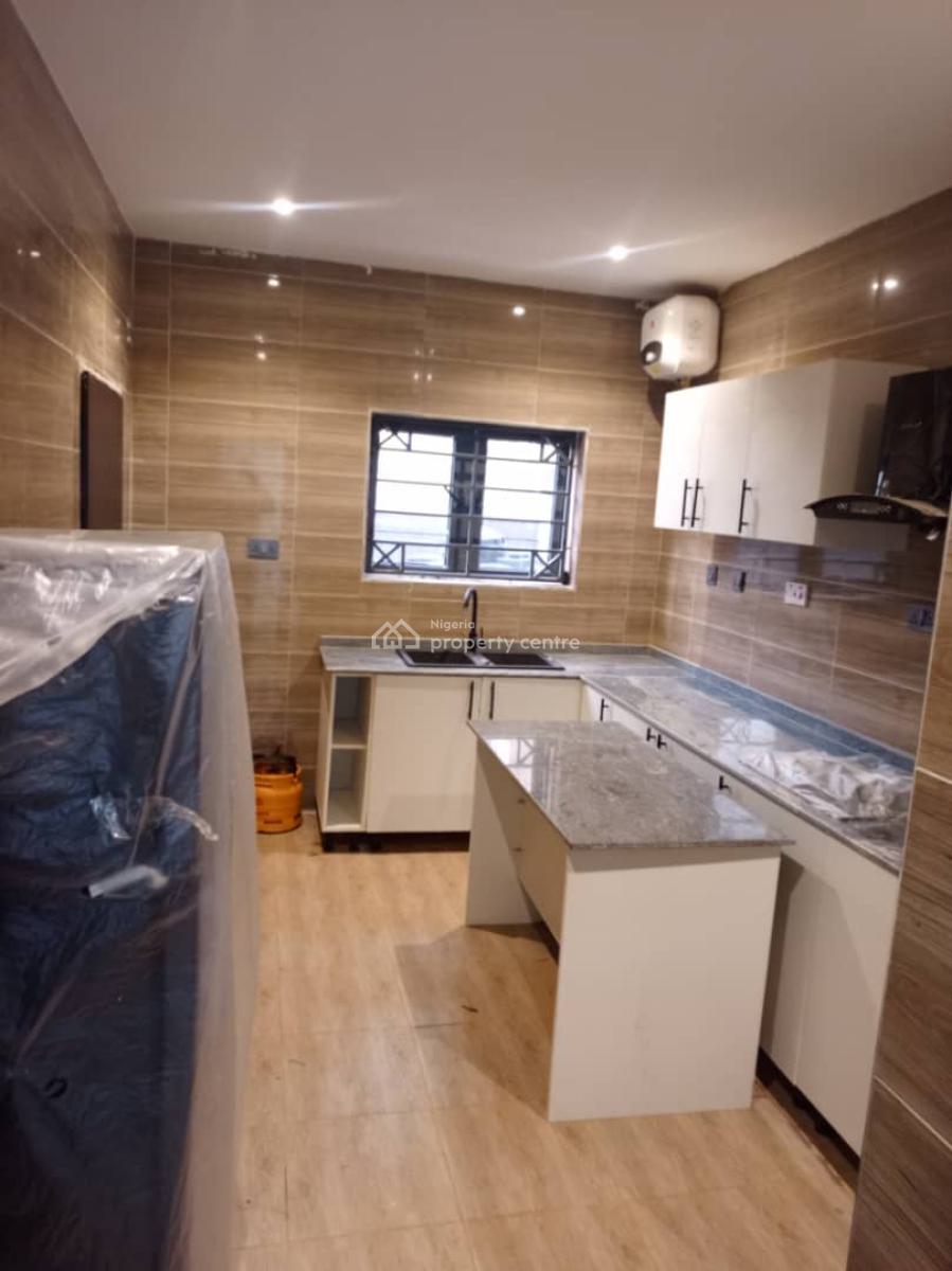 Newly Built 4 Bed Terrace + Bq, Wuse, Abuja, Terraced Duplex for Rent