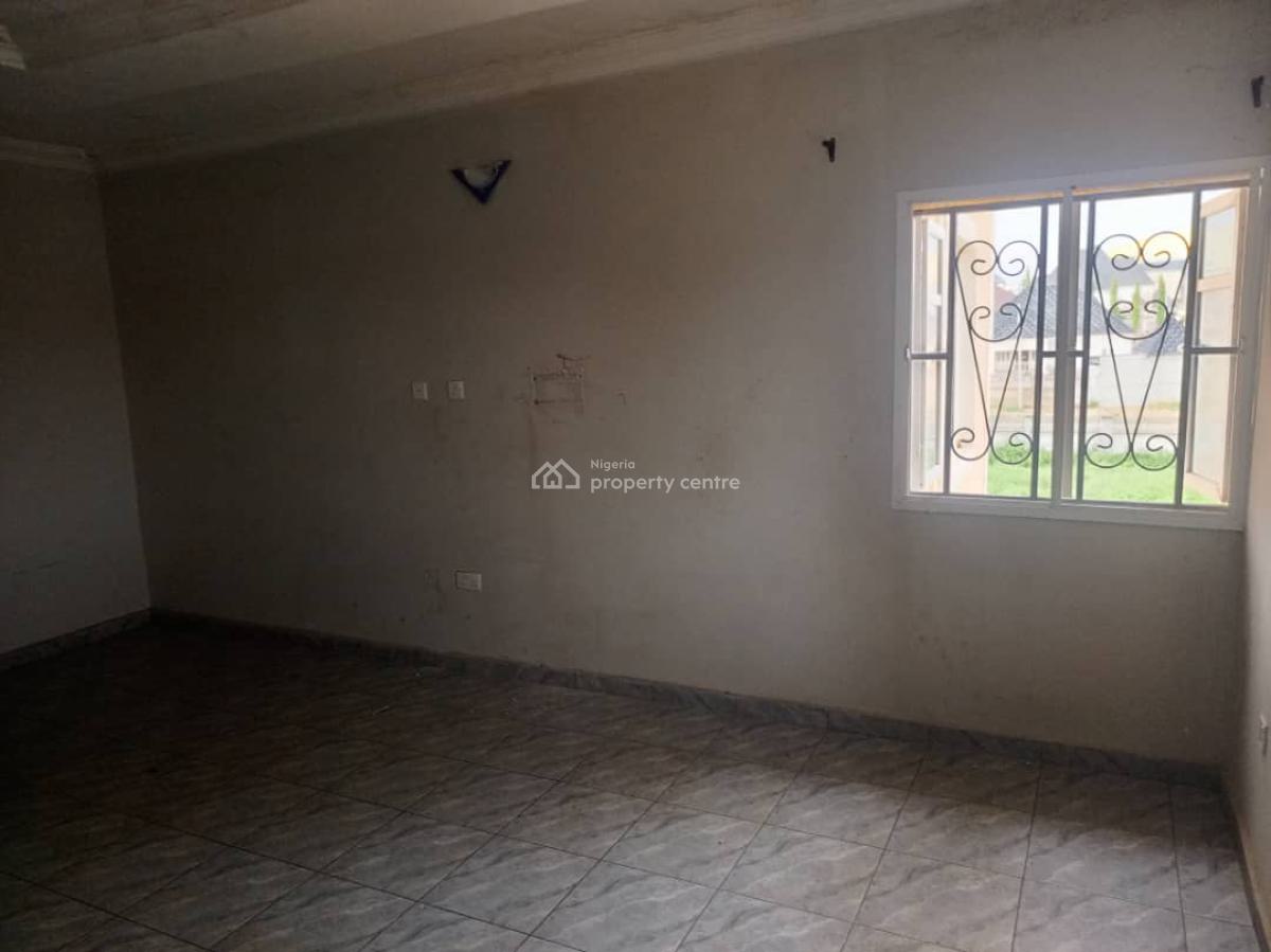 2 Bed Apartment, Lugbe District, Abuja, Flat / Apartment for Rent