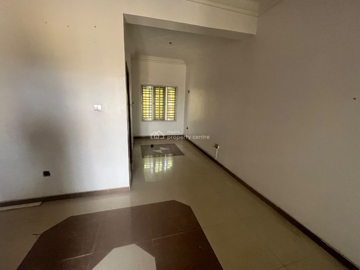 2 Bedroom All Roomen-suite, Gra Phase 1, Magodo, Lagos, Flat / Apartment for Rent