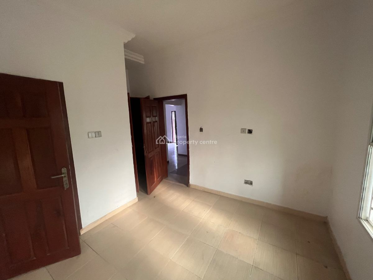 2 Bedroom All Roomen-suite, Gra Phase 1, Magodo, Lagos, Flat / Apartment for Rent