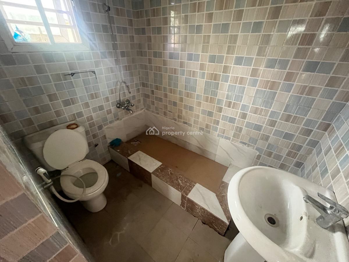 2 Bedroom All Roomen-suite, Gra Phase 1, Magodo, Lagos, Flat / Apartment for Rent