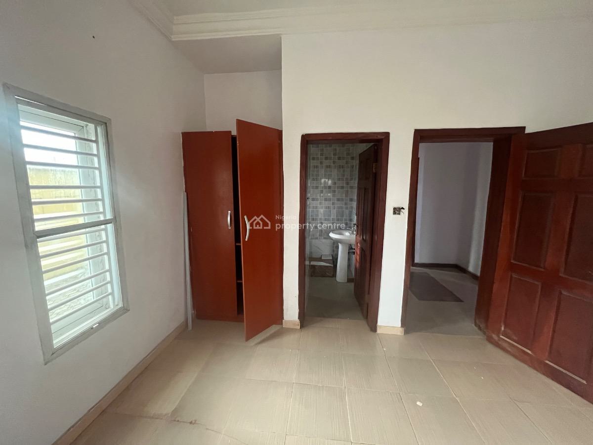 2 Bedroom All Roomen-suite, Gra Phase 1, Magodo, Lagos, Flat / Apartment for Rent