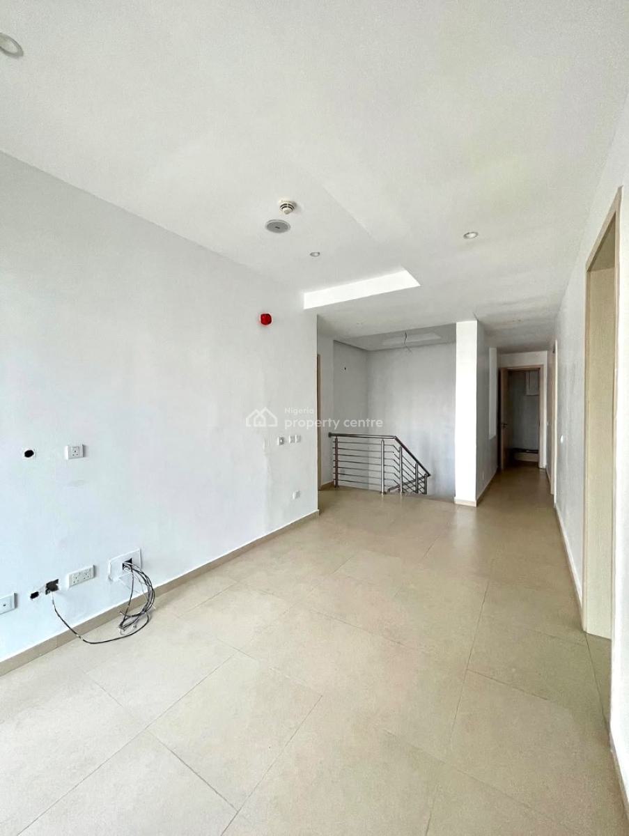 Beautiful 3-bedroom Apartment with Bq in The Heart of Ikoyi, Off Alfred Rewane Road, Ikoyi, Lagos, Flat / Apartment for Sale
