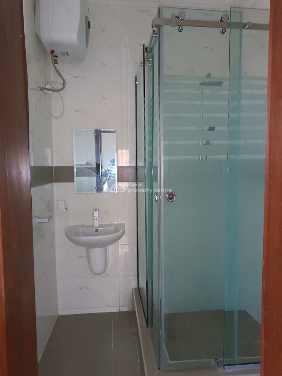 Newly Built 3bedroom All Rooms En-suite, Off Freedom Way, Lekki, Lagos, Flat / Apartment for Rent