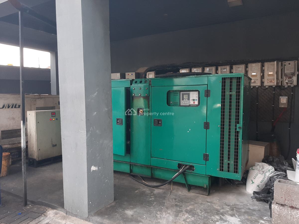 2, Lekki Phase 1, Lekki, Lagos, Flat / Apartment for Rent