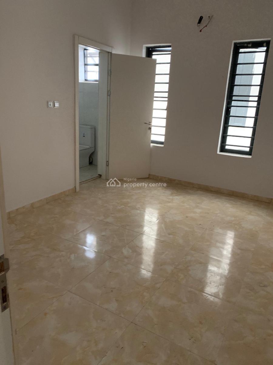 Luxury Semi Detached Duplex with a Bq, Chevron Alternative Drive , Chevron in an Estate, Lekki, Lagos, Semi-detached Duplex for Rent