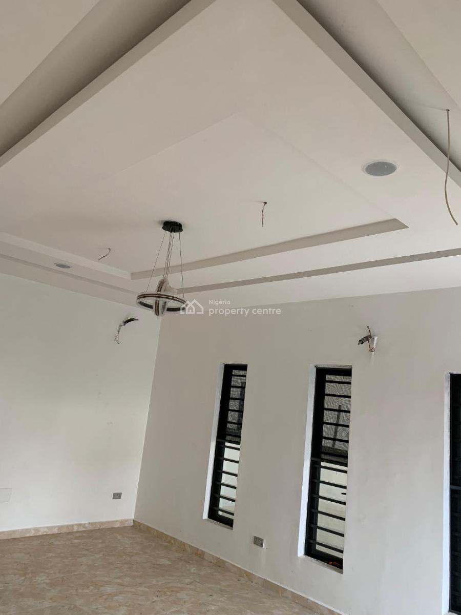 Luxury Semi Detached Duplex with a Bq, Chevron Alternative Drive , Chevron in an Estate, Lekki, Lagos, Semi-detached Duplex for Rent