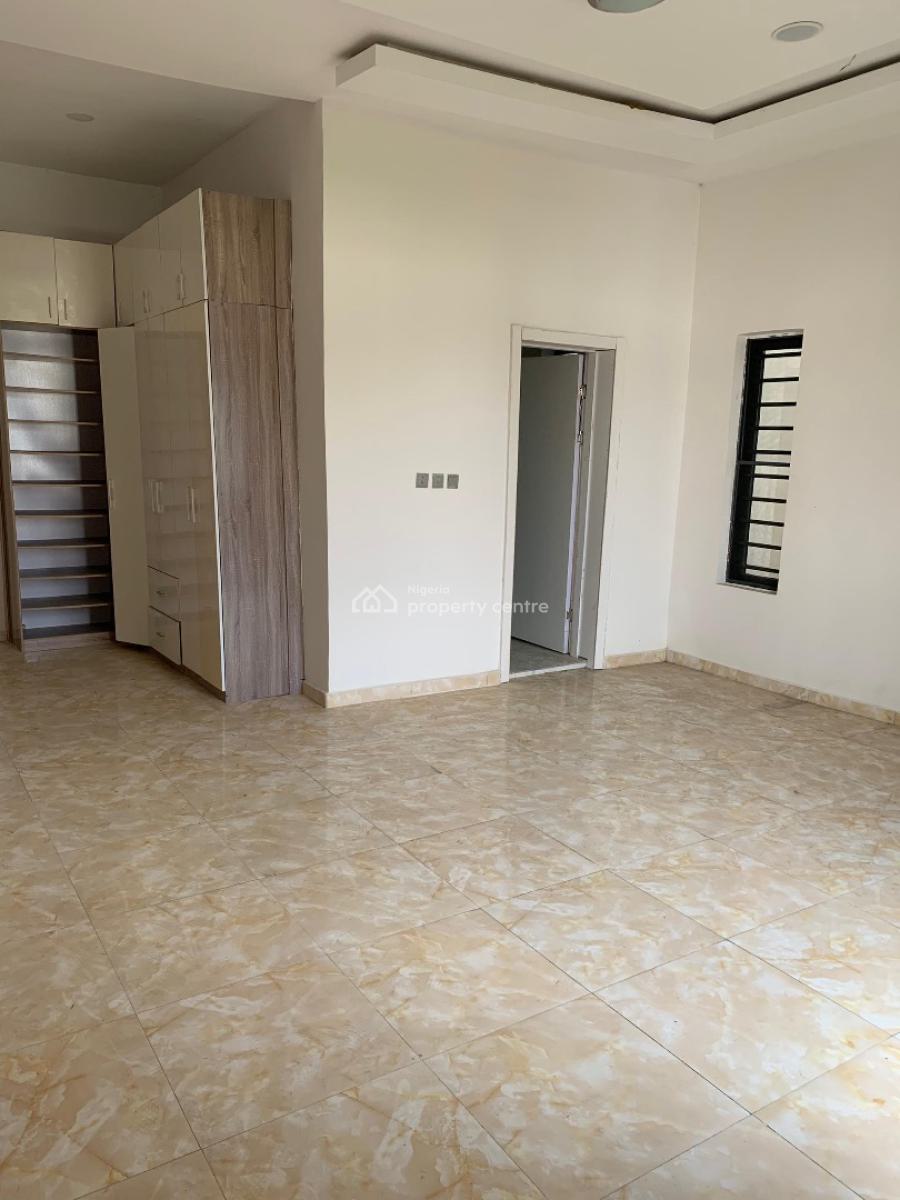 Luxury Semi Detached Duplex with a Bq, Chevron Alternative Drive , Chevron in an Estate, Lekki, Lagos, Semi-detached Duplex for Rent