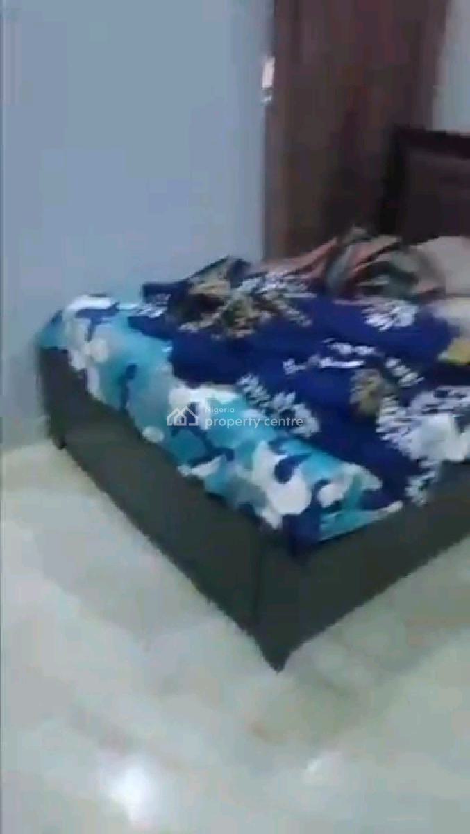 3-bedroom Flat with All Rooms Ensuite Inclusive of Microwave, Off Chief Nature Street,bode Thomas, Surulere, Lagos, Flat / Apartment for Rent