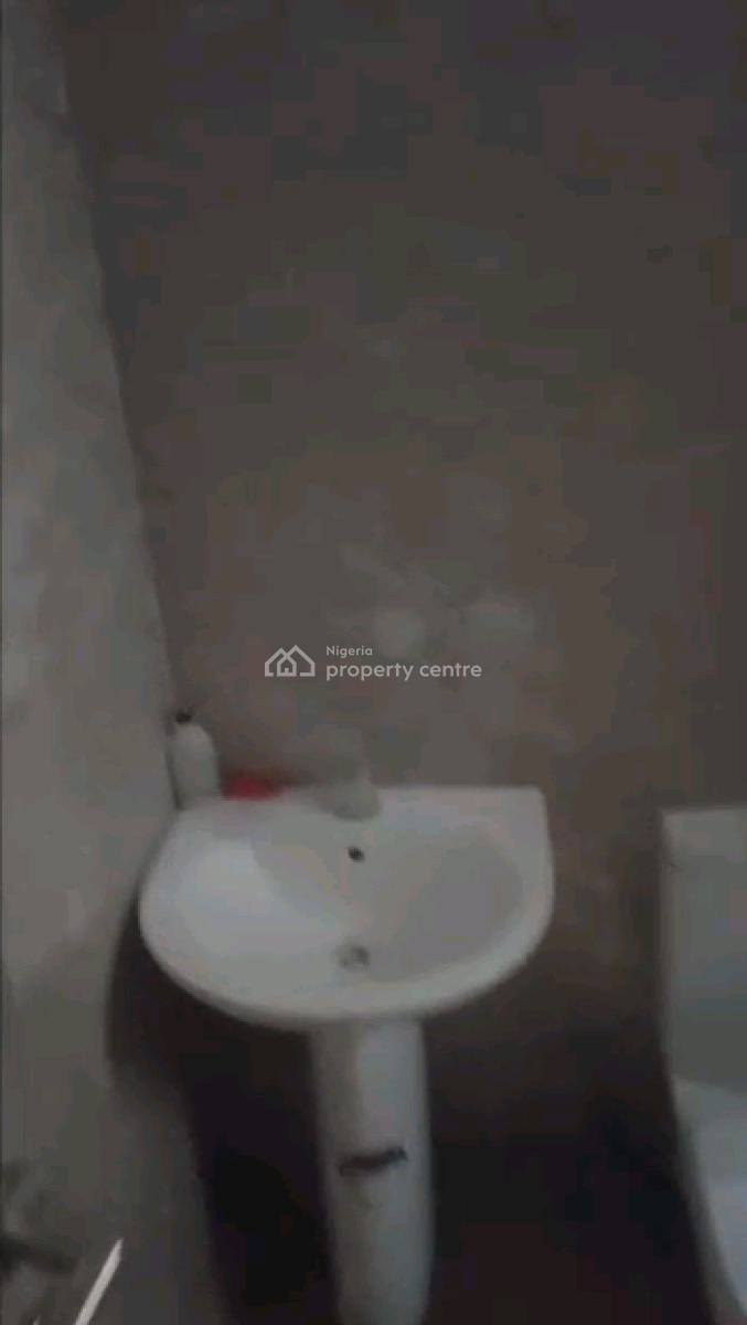 3-bedroom Flat with All Rooms Ensuite Inclusive of Microwave, Off Chief Nature Street,bode Thomas, Surulere, Lagos, Flat / Apartment for Rent
