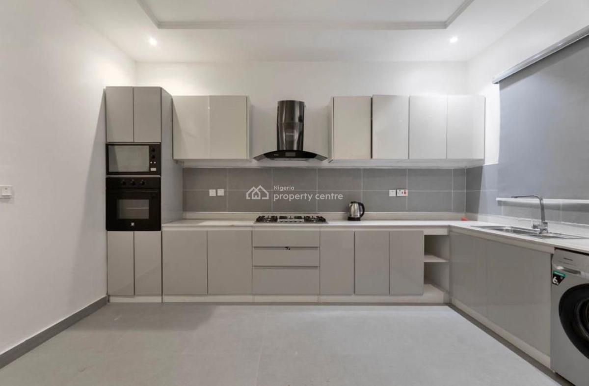 Luxurious and Cozy 3 Bedroom Apartment, Atlantis 3 Estate, Ologolo,, Lekki, Lagos, Flat / Apartment Short Let