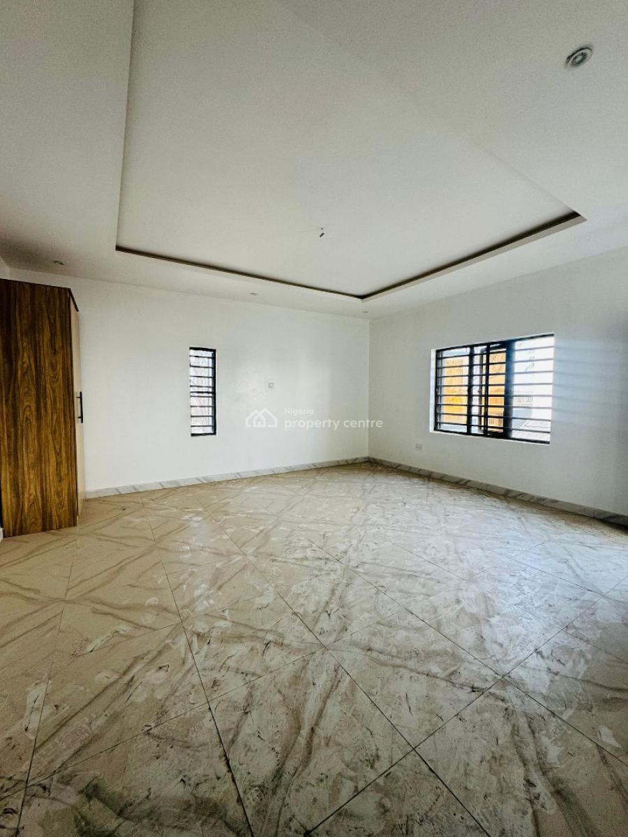 Exquisitely Built 4 Bedroom Terrace Duplex with Bq, Surulere, Lagos, Terraced Duplex for Sale
