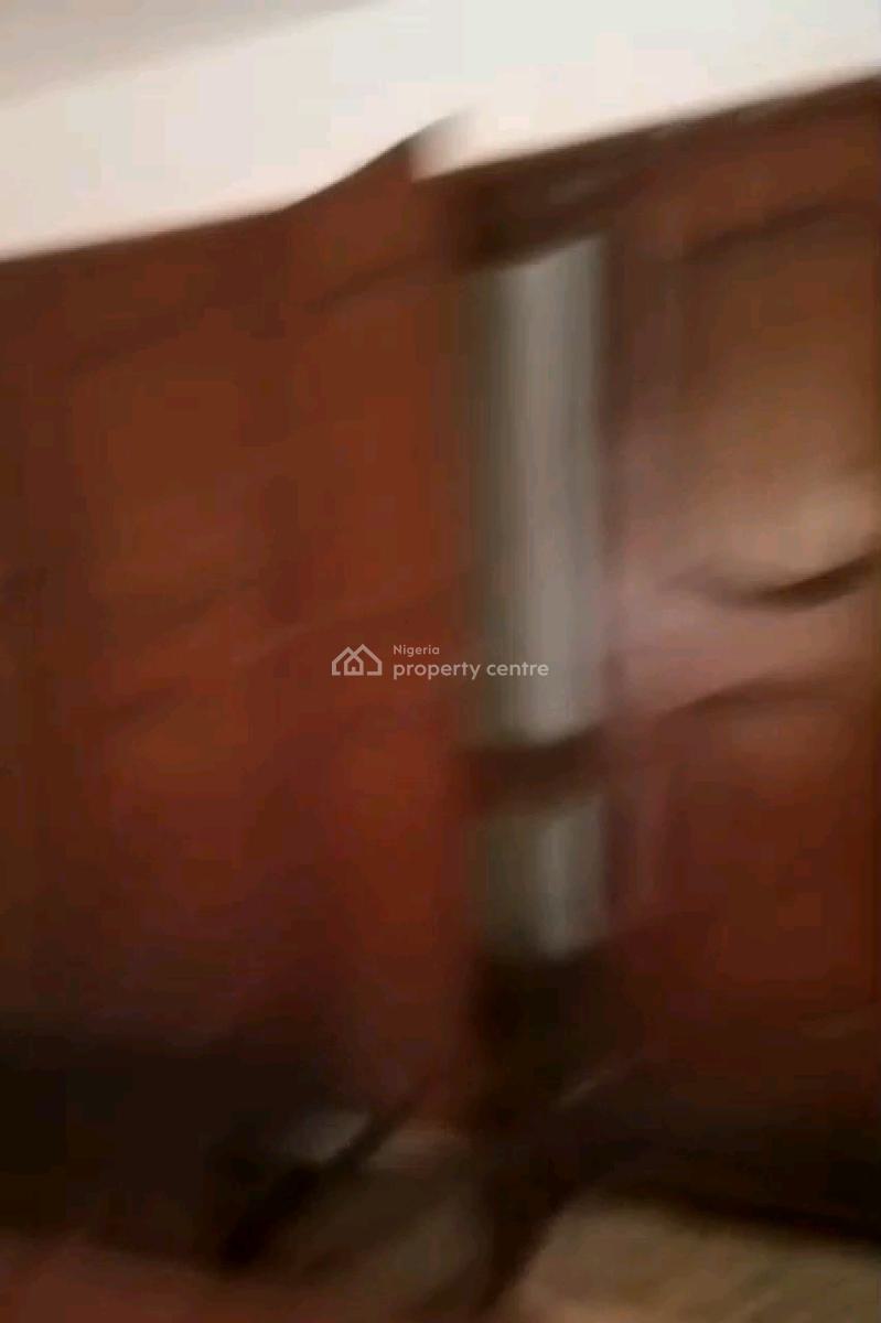 2 Bedroom Flat Ground Floor 2t,2b @, Moore Road Off Hebert Macaulay, Yaba, Lagos, Flat / Apartment for Rent