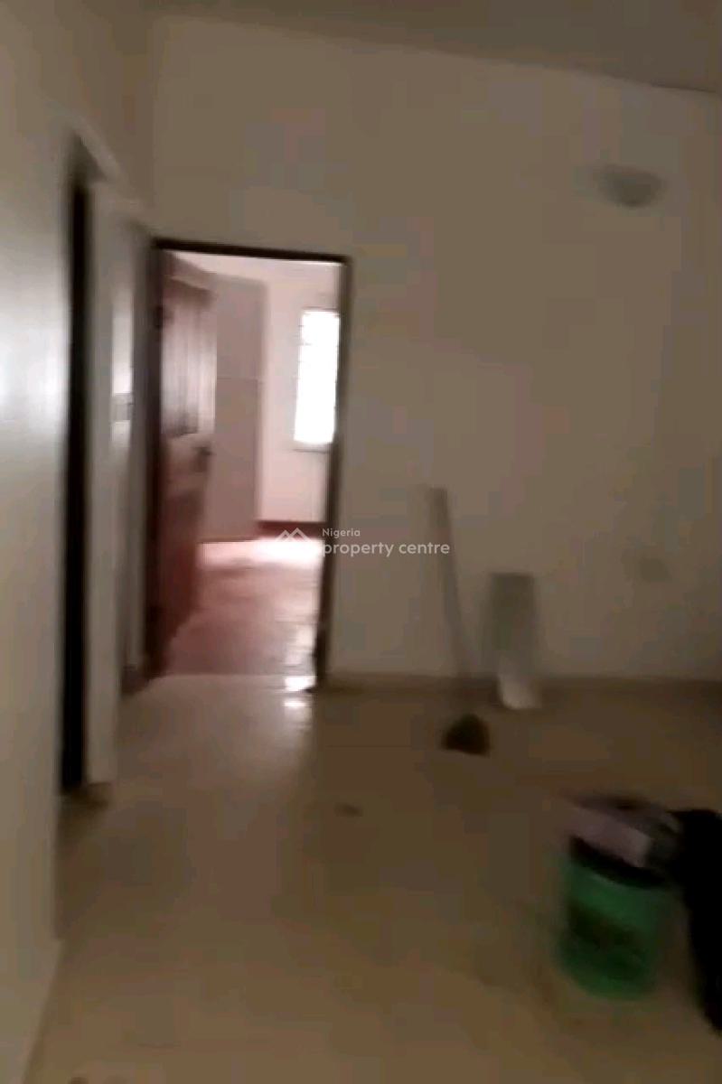 2 Bedroom Flat Ground Floor 2t,2b @, Moore Road Off Hebert Macaulay, Yaba, Lagos, Flat / Apartment for Rent