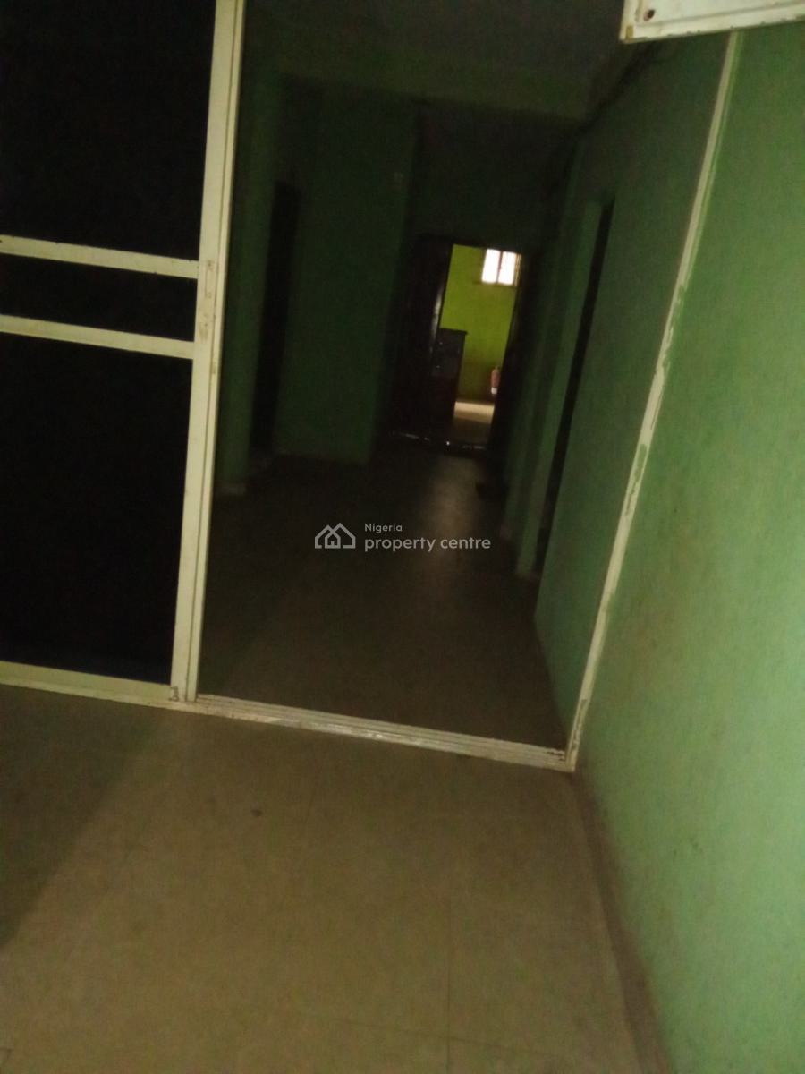 Fifteen Rooms Hotel Available, Lagos, Igando, Alimosho, Lagos, Commercial Property for Sale
