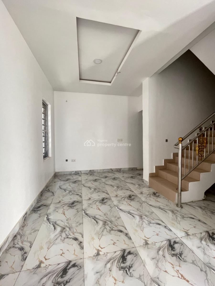 Beautifully Fitted 3 Bedroom Luxury Terrace Duplex, Mobil Road Lekki, Ajah, Lagos, Terraced Duplex for Sale