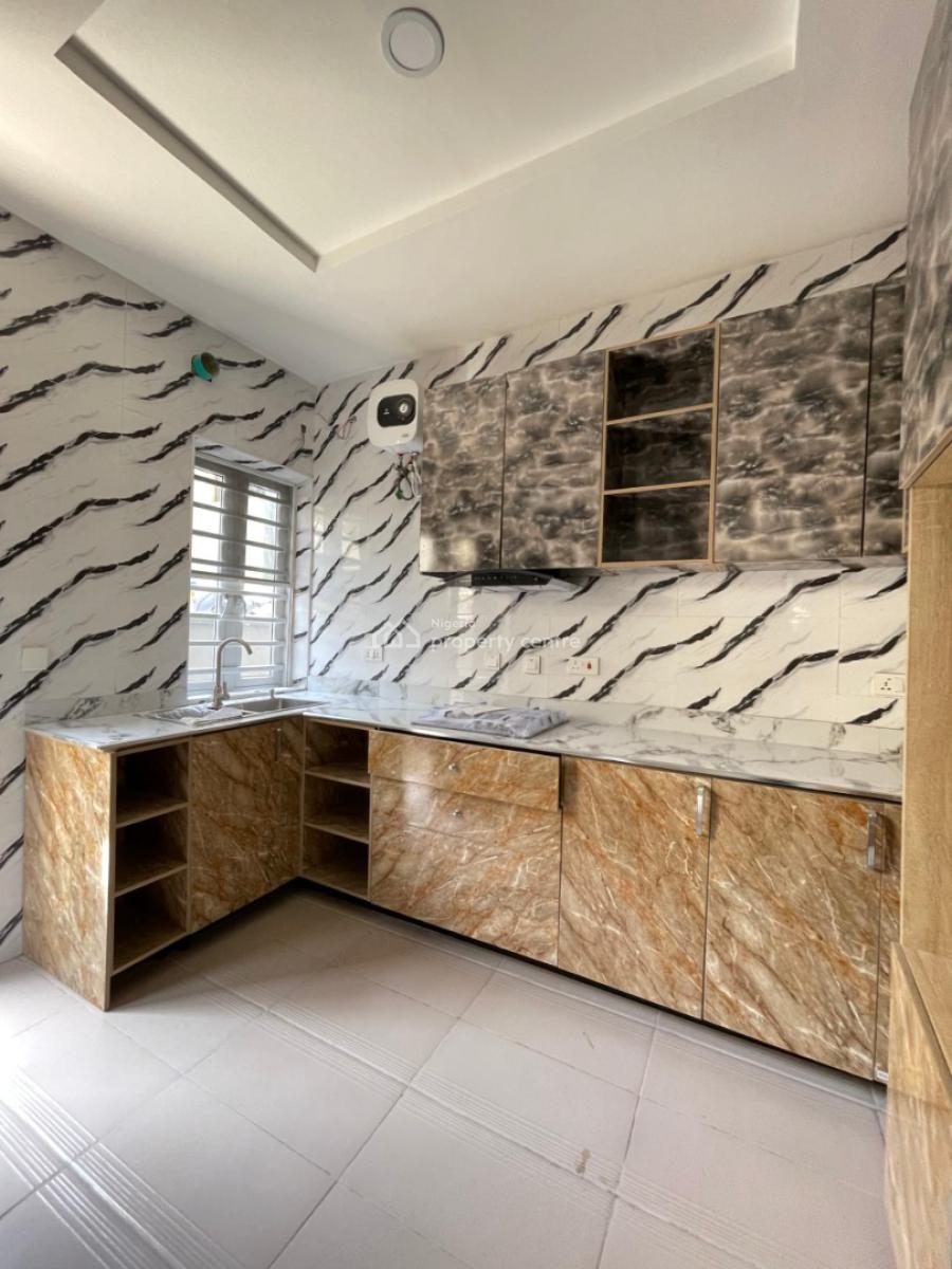 Beautifully Fitted 3 Bedroom Luxury Terrace Duplex, Mobil Road Lekki, Ajah, Lagos, Terraced Duplex for Sale