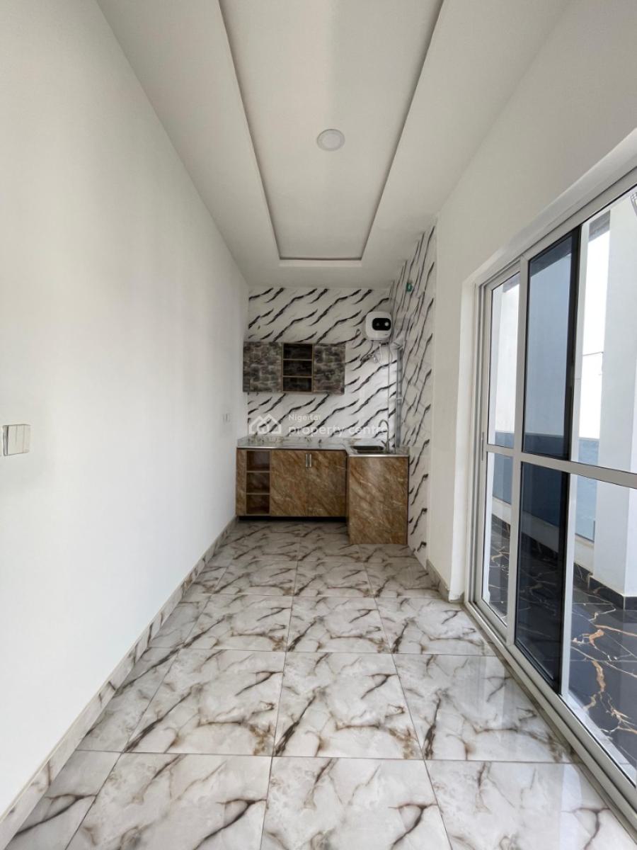 Beautifully Fitted 3 Bedroom Luxury Terrace Duplex, Mobil Road Lekki, Ajah, Lagos, Terraced Duplex for Sale