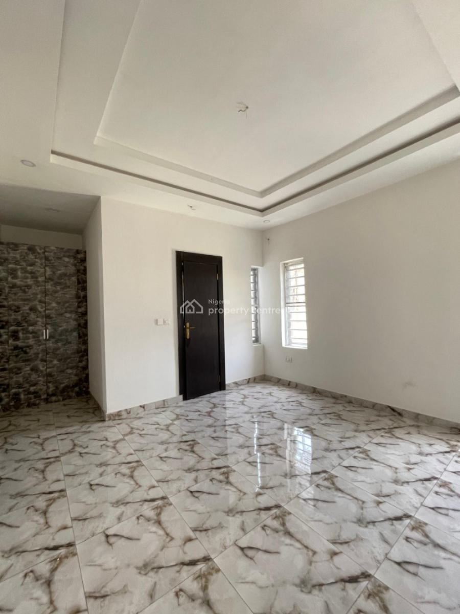 Beautifully Fitted 3 Bedroom Luxury Terrace Duplex, Mobil Road Lekki, Ajah, Lagos, Terraced Duplex for Sale