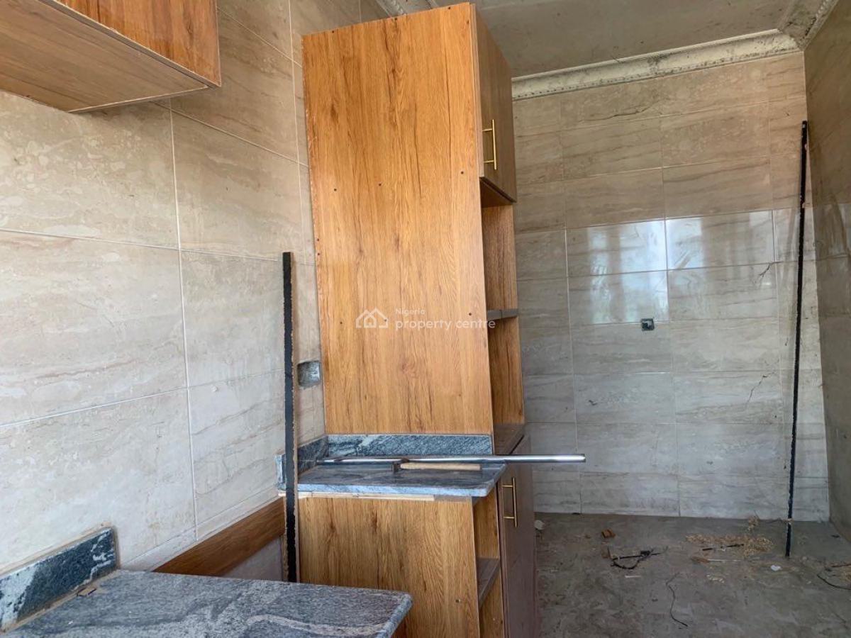 Luxury 3 Bedroom Apartment, Off Sani Abacha Road, Gra Phase 3, Port Harcourt, Rivers, Flat / Apartment for Rent
