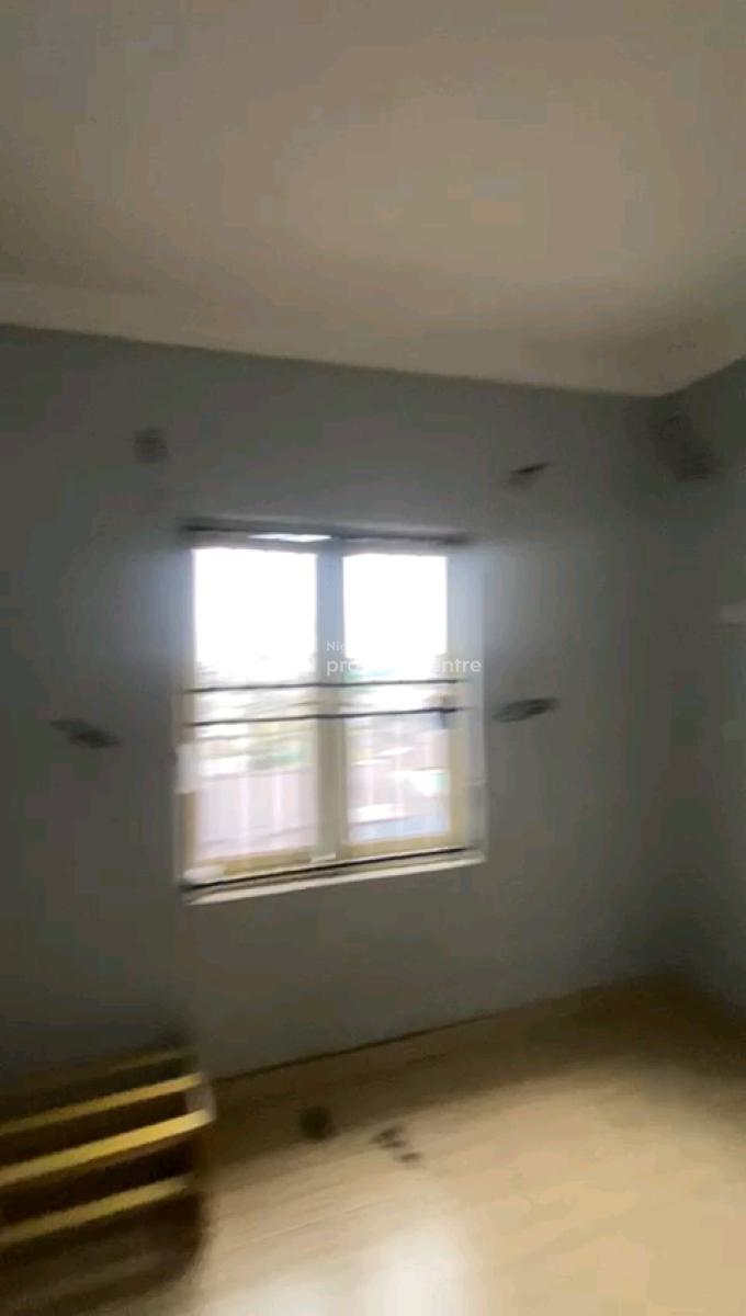 2bedrm Upflat All Room En-suite with Guest Toilet, Close to R Jolad, Gbagada, Lagos, Flat / Apartment for Rent