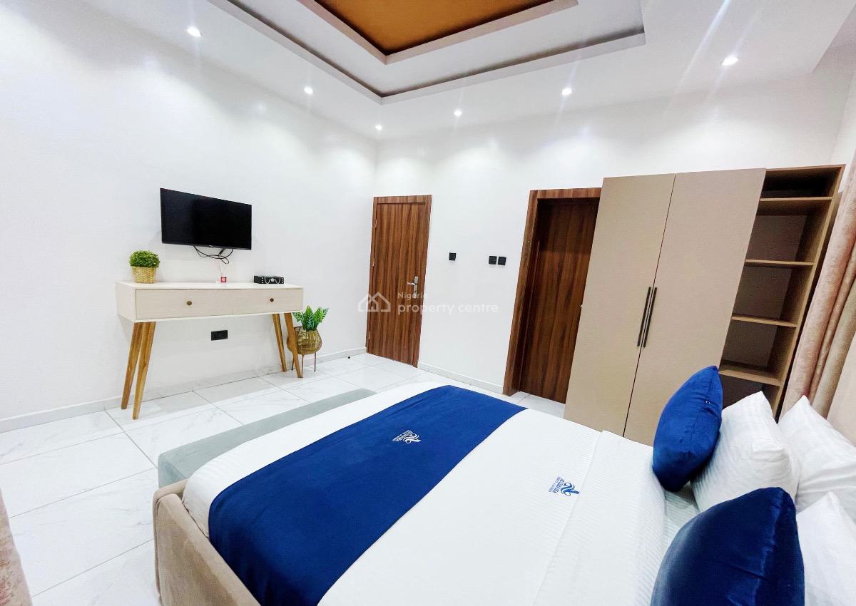 Luxury 2 Bedroom Apartment, Ajao Estate, Ikeja, Lagos, Flat / Apartment Short Let