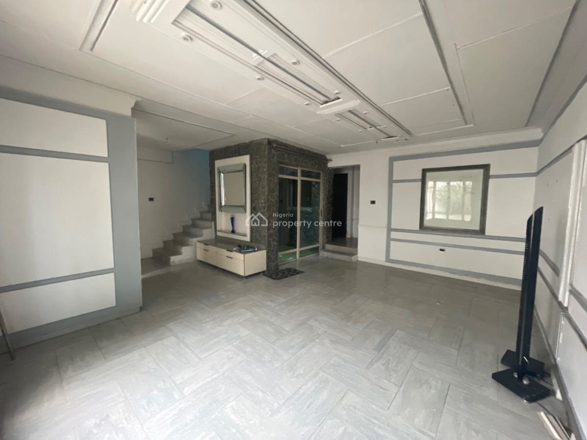 a Well Maintained 4bedroom Terrace with Bq, Lekki Phase 1, Lekki, Lagos, Terraced Duplex for Rent