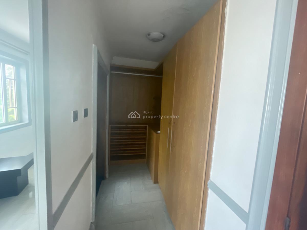 a Well Maintained 4bedroom Terrace with Bq, Lekki Phase 1, Lekki, Lagos, Terraced Duplex for Rent