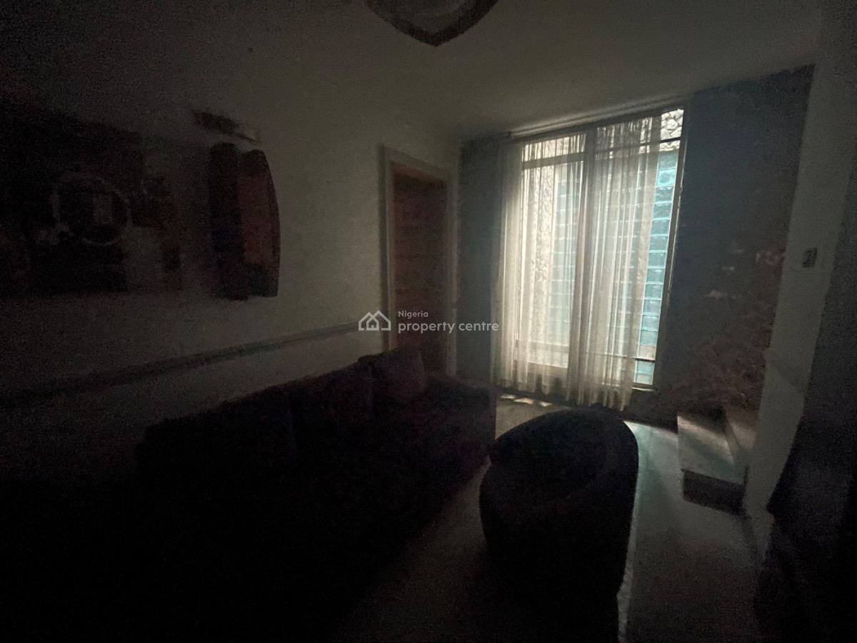 a Well Maintained 4bedroom Terrace with Bq, Lekki Phase 1, Lekki, Lagos, Terraced Duplex for Rent