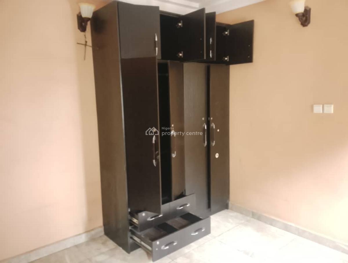 Standard 3bedroom Flat, 6th Avenue, Gwarinpa, Abuja, Flat / Apartment for Rent