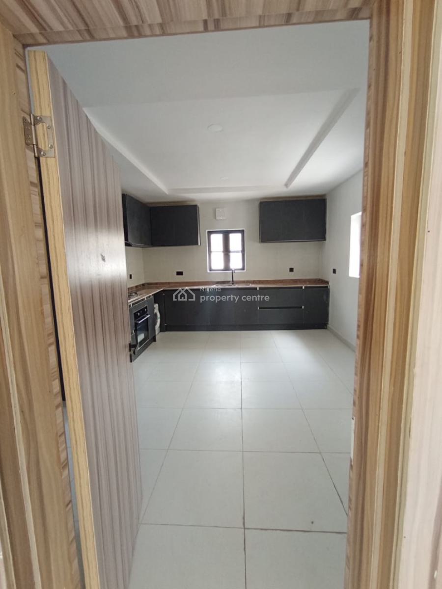 Luxury 5 Bedroom Fully Detached Duplex with Swimming Pool, Chevron Alternative Drive , in an Estate, Flood Free, Lekki, Lagos, Detached Duplex for Rent