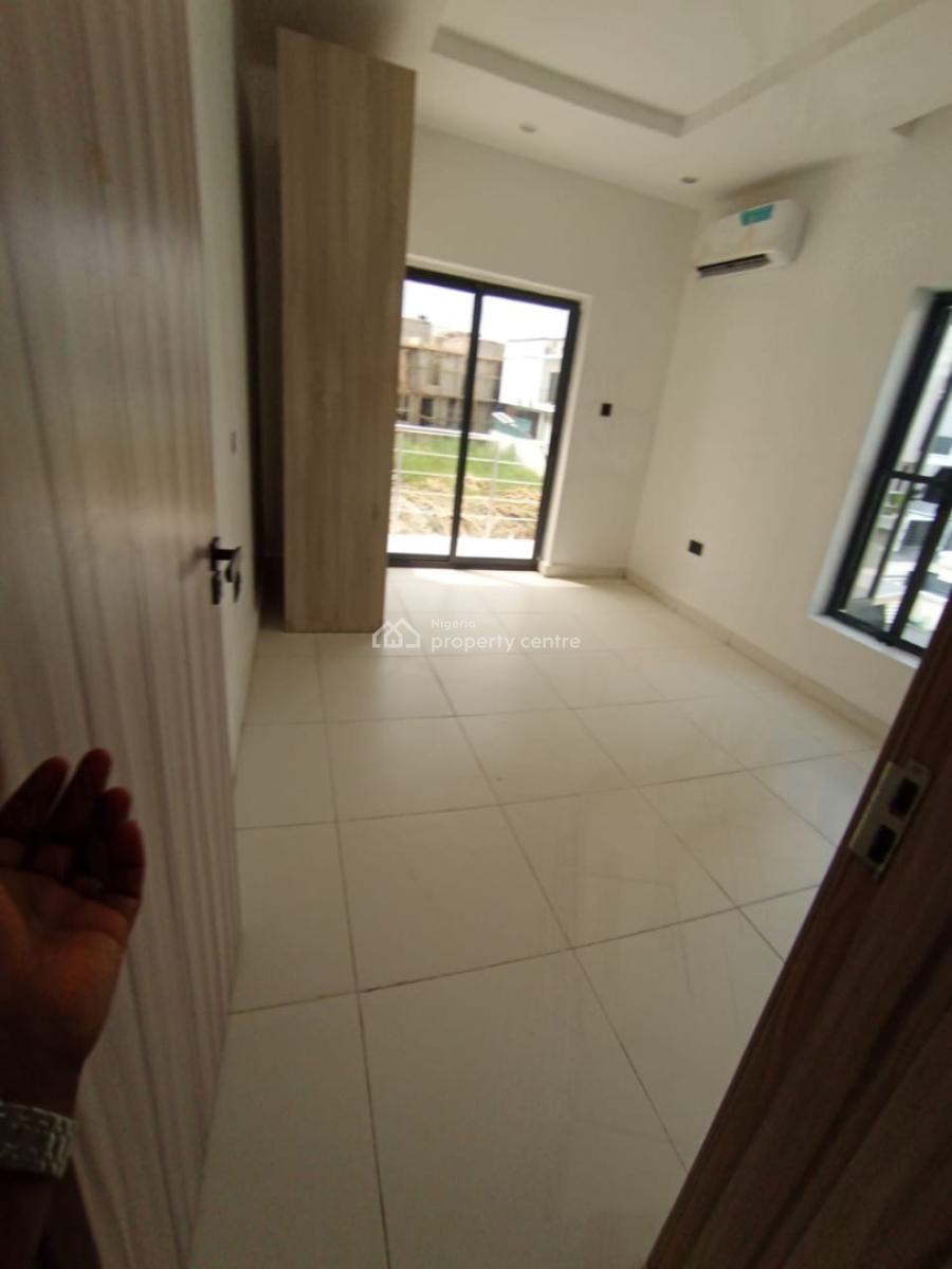 Luxury 5 Bedroom Fully Detached Duplex with Swimming Pool, Chevron Alternative Drive , in an Estate, Flood Free, Lekki, Lagos, Detached Duplex for Rent