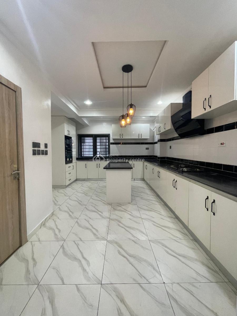Exquisitely Built 4 Bedroom Terraced Duplex with Bq in a Secured Axis, Ikate Elegushi, Lekki, Lagos, Terraced Duplex for Sale