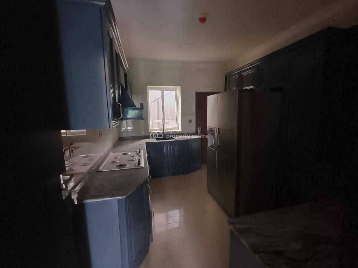 6 Units of 3 Bedrooms Flat with 6 Units of Self Contained Bq, Maitama District, Abuja, Flat / Apartment for Rent