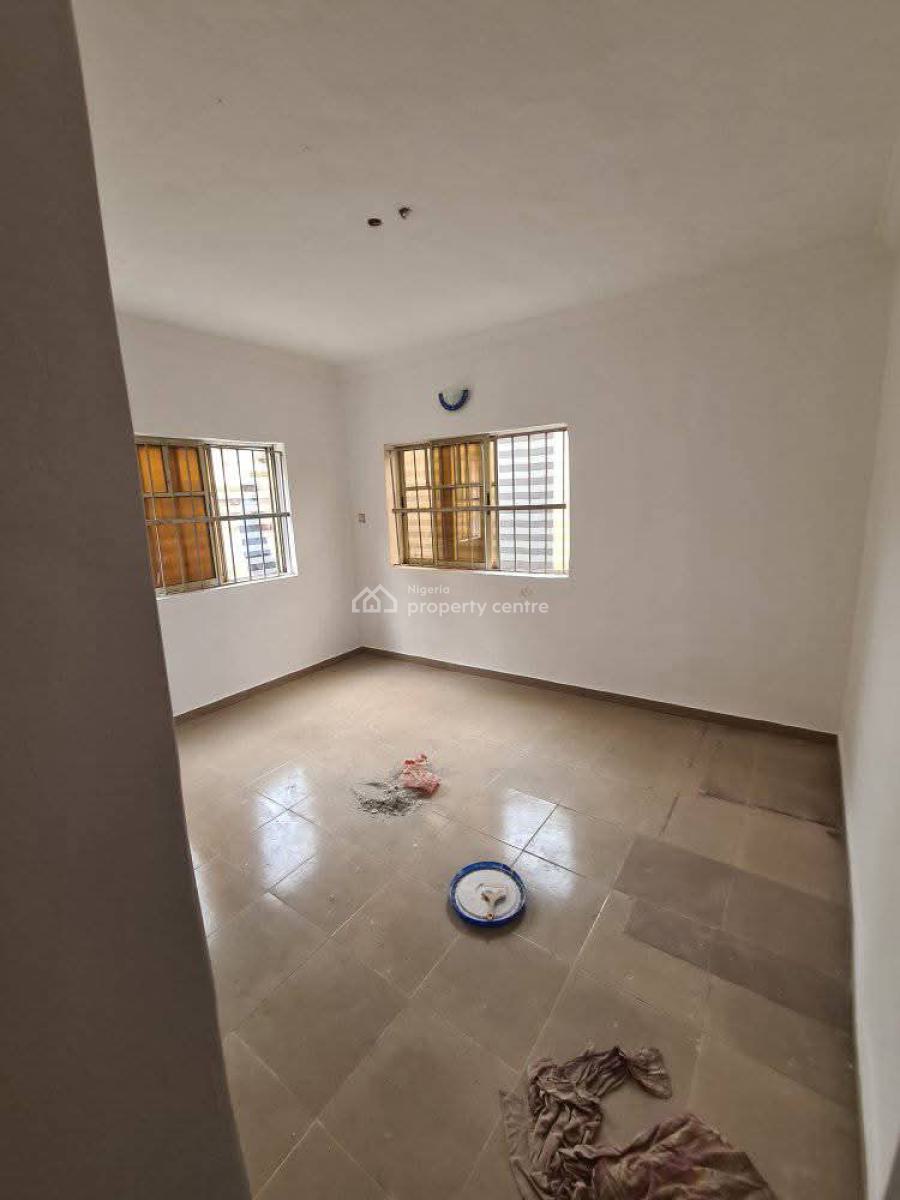 Newly Built 3 Bedroom Apartments in a Very Secured Gated Est, Itire-ikate, Surulere, Lagos, Flat / Apartment for Rent