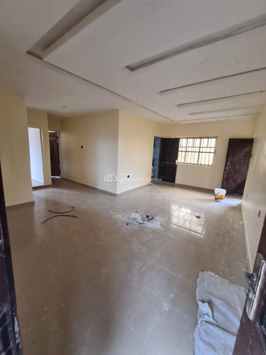 Newly Built 3 Bedroom Apartments in a Very Secured Gated Est, Itire-ikate, Surulere, Lagos, Flat / Apartment for Rent