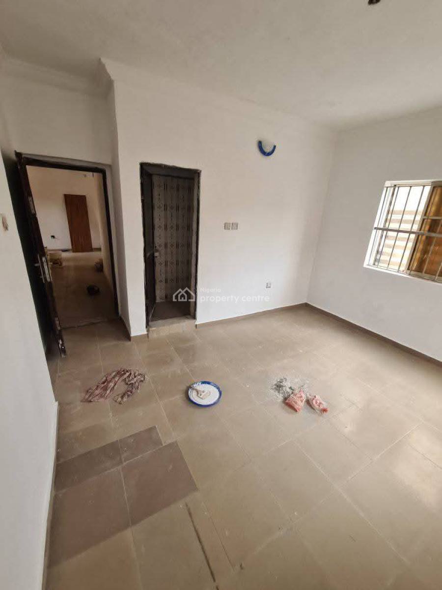 Newly Built 3 Bedroom Apartments in a Very Secured Gated Est, Itire-ikate, Surulere, Lagos, Flat / Apartment for Rent