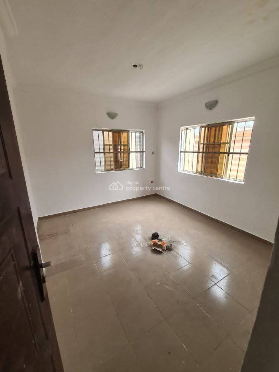 Newly Built 3 Bedroom Apartments in a Very Secured Gated Est, Itire-ikate, Surulere, Lagos, Flat / Apartment for Rent