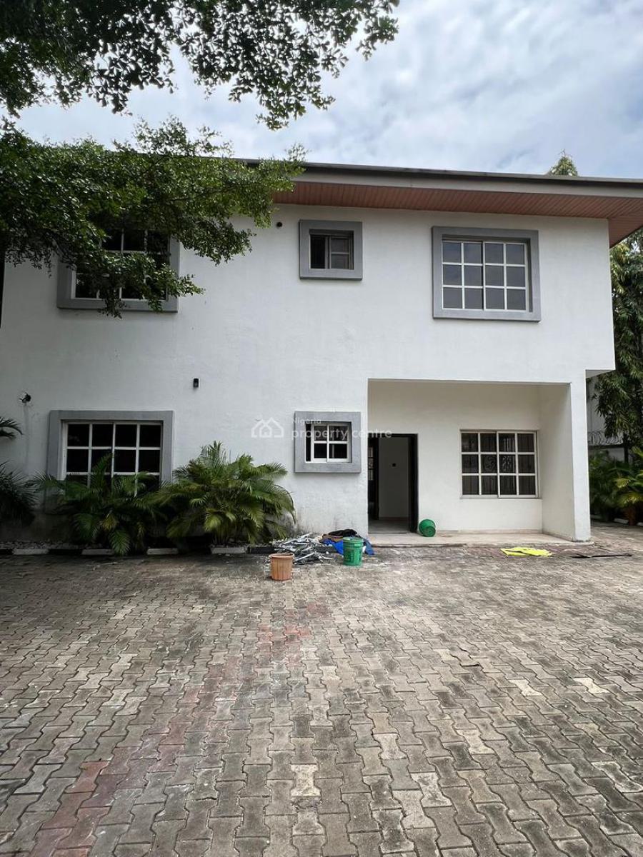 Spacious 4 Bedroom Duplex Giveaway Offer, Lekki Phase 1, Lekki, Lagos, House for Rent
