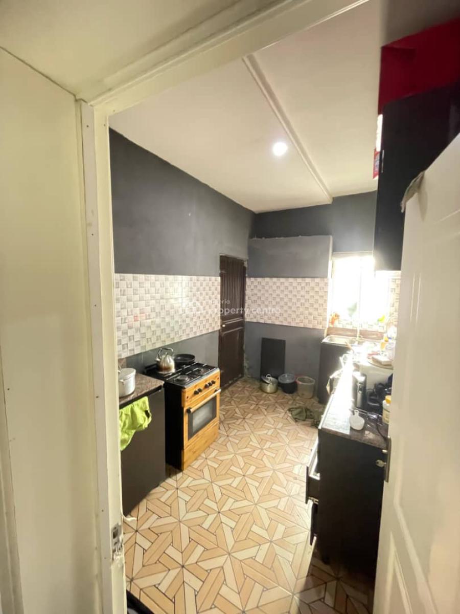 Clean and Spacious 2 Bedroom  Apartment Unfurnished, Sangotedo, Ajah, Lagos, Flat / Apartment for Rent