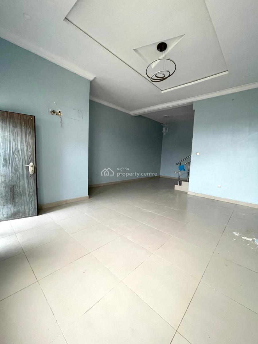 4 Bedroom Terrace Duplex with Bq in Cool Location, Guzape District, Abuja, Terraced Duplex for Rent
